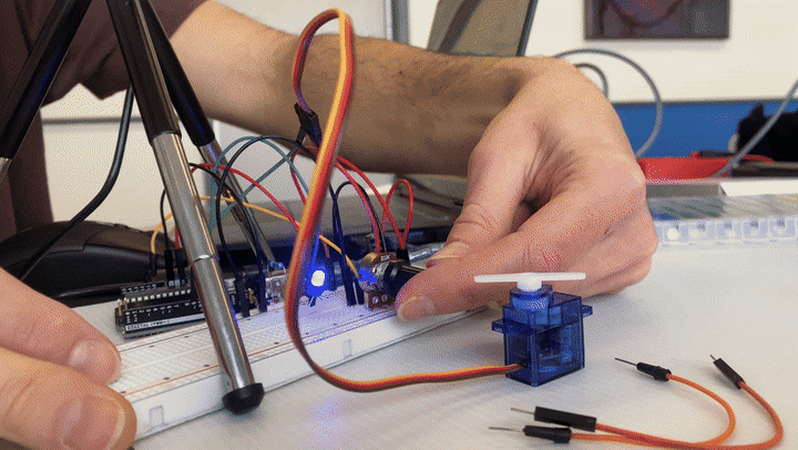 Build a working circuit